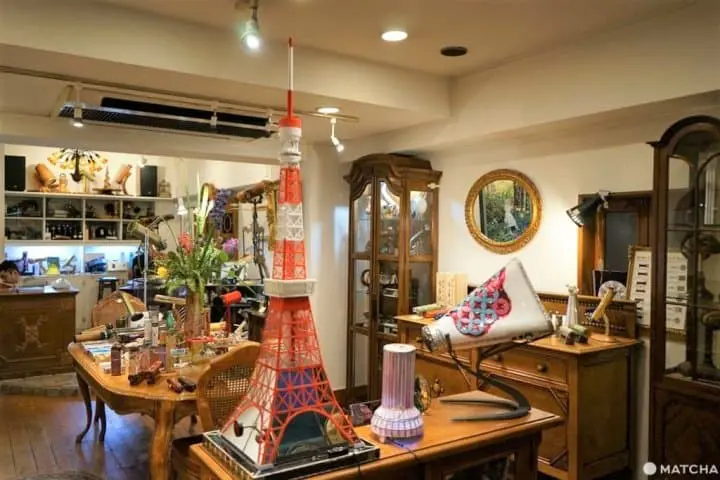 Discover Sailor Moon's Tokyo! A Stroll in Azabu-Juban