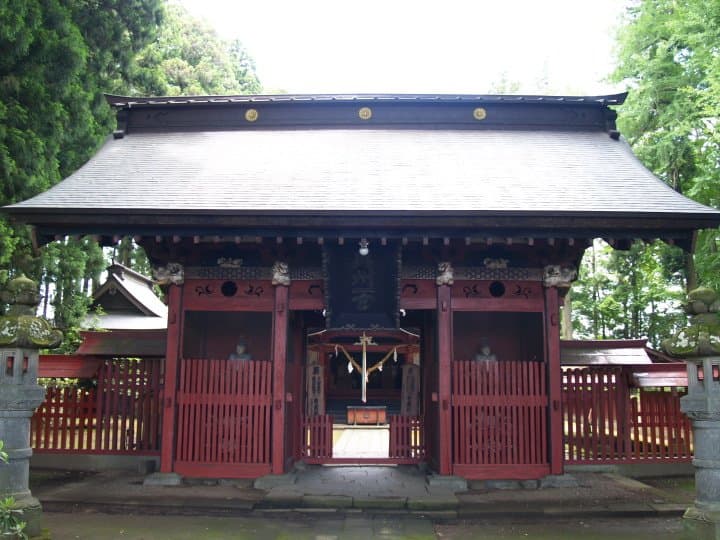 八槻都都古别神社