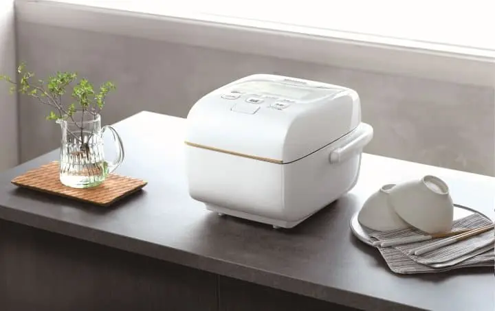 「象印」首家便當專賣店大阪開幕！不到1000日幣就能吃到高級米飯便當！