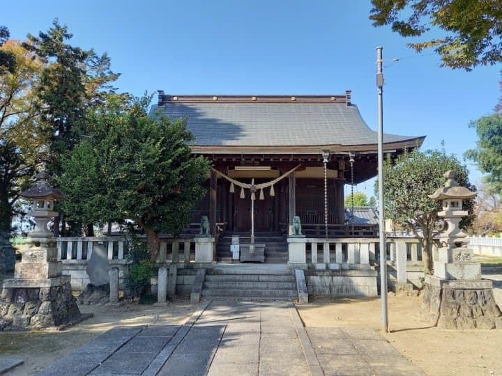 「絹の道」をドライブ。神社仏閣と絹産業遺産をまわろう