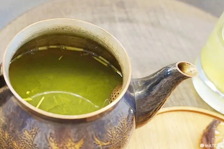 ลิ้มรสหลายรูปแบบความอร่อยของชาญี่ปุ่นที่ไม่ใช่แค่มัทฉะที่คาเฟ่ KANEJU-FARM Omotesando