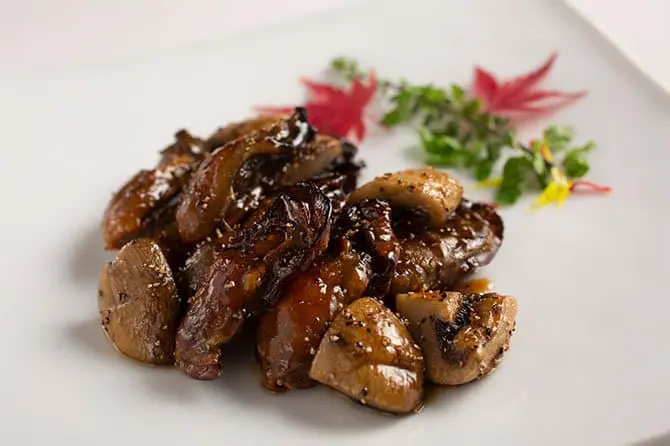 參加UMIUMA美食活動，在東京名店享受東北海鮮美味