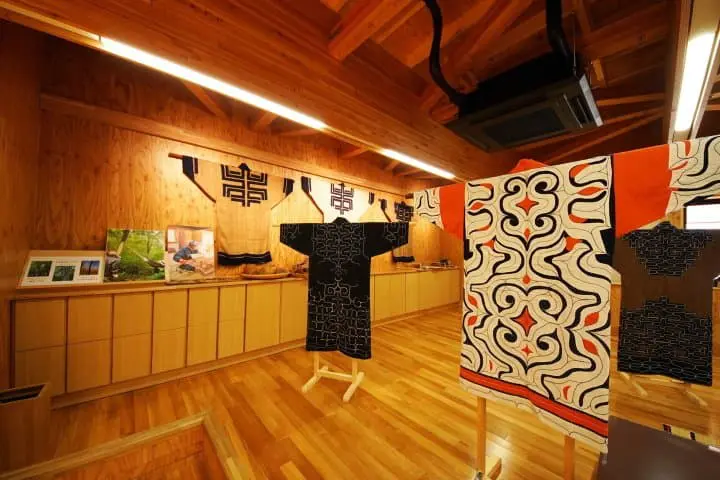 ชิมอาหารท้องถิ่นของชาวไอนุในโอบิฮิโระ จังหวัดฮอกไกโด ที่ร้านปงจิเซะ (Ponchise)