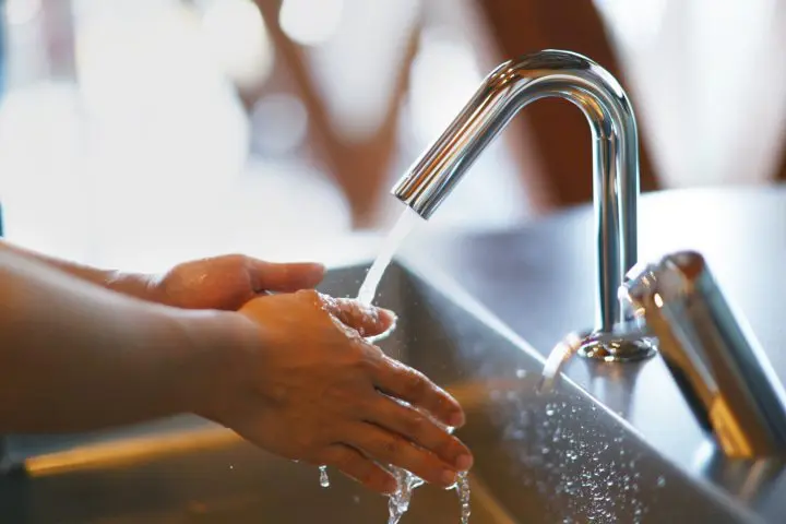 皇居外苑星巴克「Greener Stores」WOTA