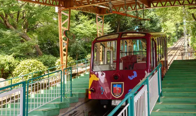 日本三大夜景のひとつ！神戸の「摩耶山掬星台」への行き方