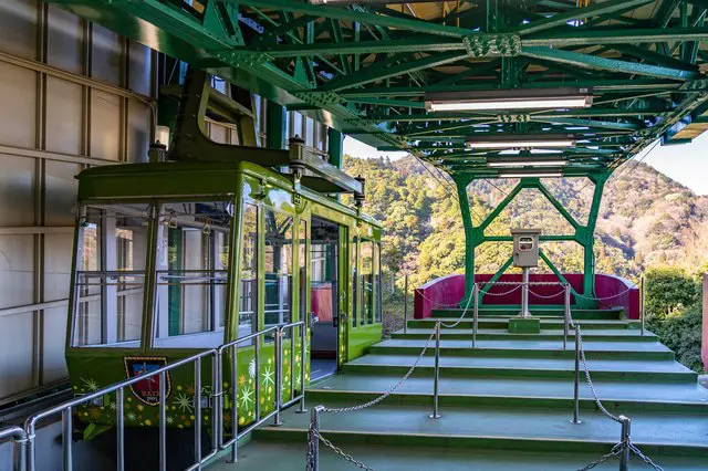 日本三大夜景のひとつ！神戸の「摩耶山掬星台」への行き方