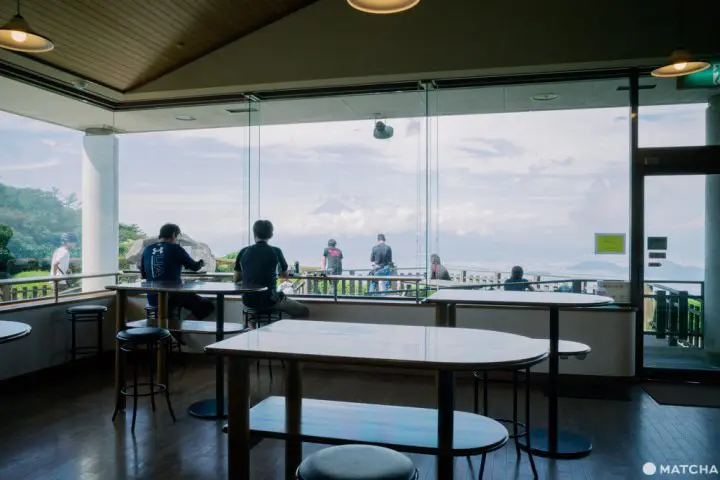 「だるま山高原レストハウス」で圧巻の富士山とグルメを満喫