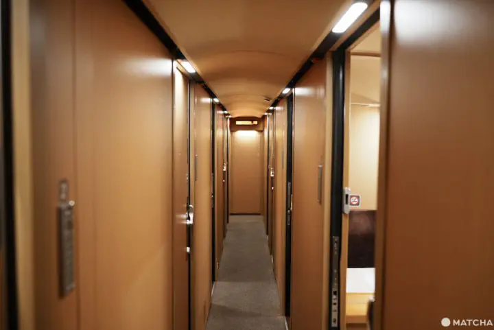 躺著到四國與中國地區サンライズ寢台列車（sunrise 瀨戶/出雲號）