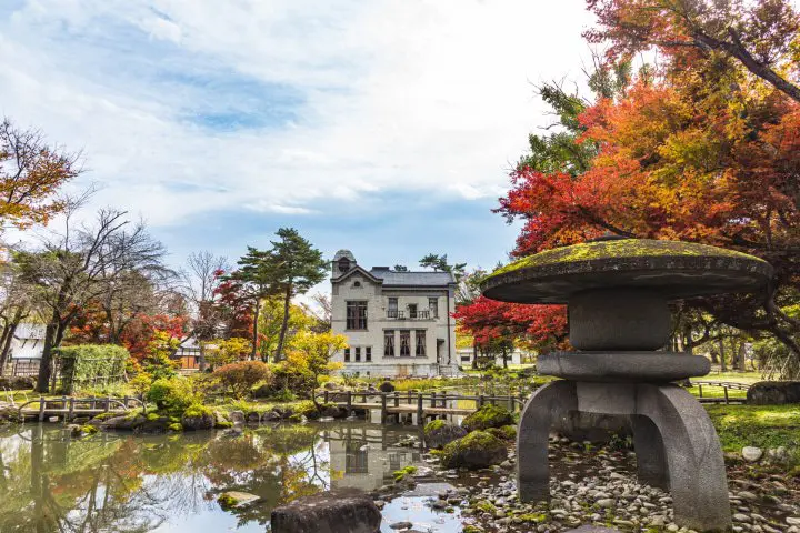 【2018】Top 10 địa điểm ngắm lá đỏ ở Osaka ~ Công viên Mino, Lâu đài Osaka, Công viên Daisen và những nơi khác ~ 