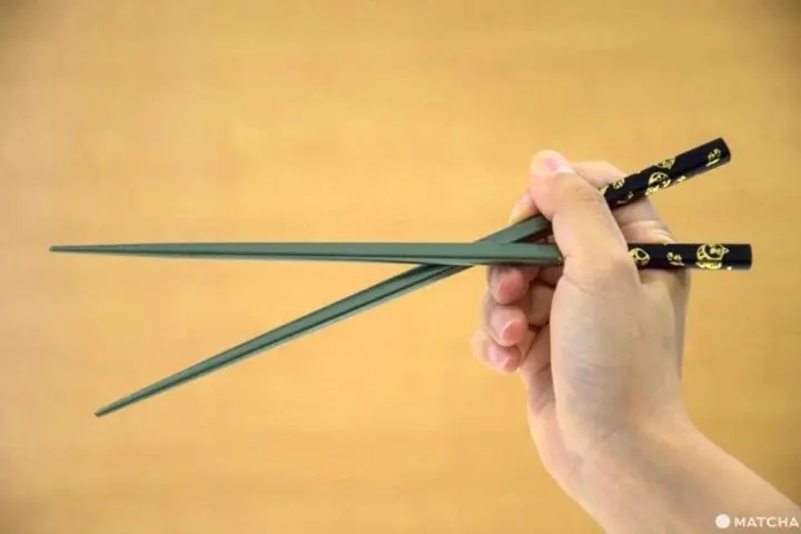 Waspadai 5 Cara Menggunakan Sumpit di Jepang!