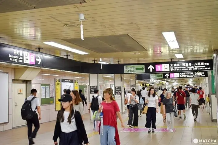 「<ruby>梅田<rt>うめだ</rt></ruby><ruby>地下<rt>ちか</rt></ruby><ruby>街<rt>がい</rt></ruby>」を　<ruby>使<rt>つか</rt></ruby>って　<ruby>JR<rt>ジェイアール</rt></ruby><ruby>大阪駅<rt>おおさかえき</rt></ruby>から　<ruby>各梅田駅<rt>かくうめだえき</rt></ruby>への　<ruby>行<rt>い</rt></ruby>き<ruby>方<rt>かた</rt></