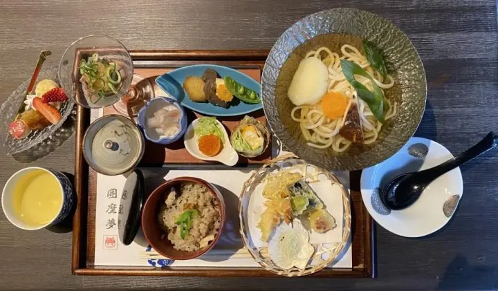 京都冬⽇Cafe提案 キコリ⾕テラス、囲座夢、INE CAFE、Café du pin 千歳