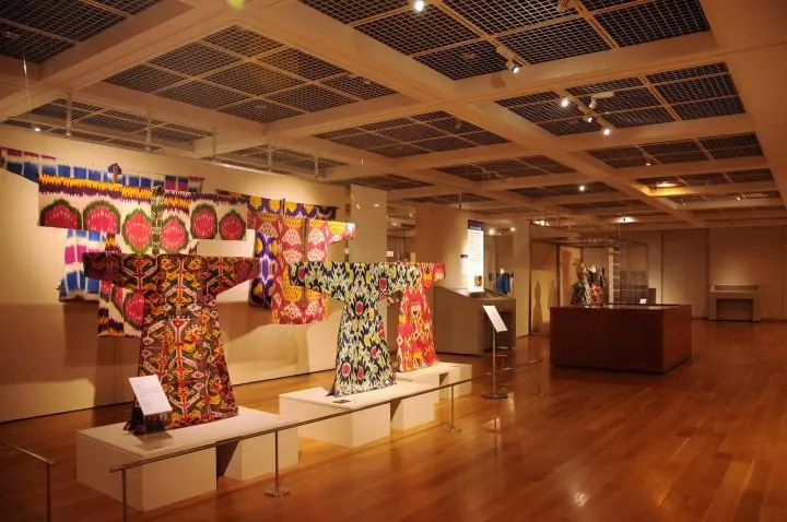 Rediscover Culture Through Fashion at Bunka Gakuen Costume Museum