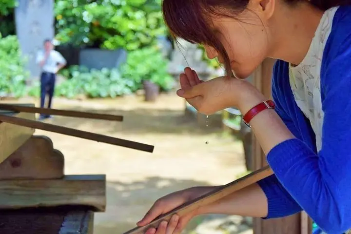 <ruby>神社<rt>じんじゃ</rt></ruby>の　<ruby>正<rt>ただ</rt></ruby>しい　<ruby>参拝方法<rt>さんぱいほうほう</rt></ruby>を　<ruby>知<rt>し</rt></ruby>っていますか