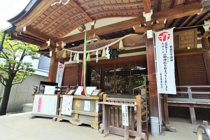 <ruby>神社<rt>じんじゃ</rt></ruby>の　<ruby>正<rt>ただ</rt></ruby>しい　<ruby>参拝方法<rt>さんぱいほうほう</rt></ruby>を　<ruby>知<rt>し</rt></ruby>っていますか