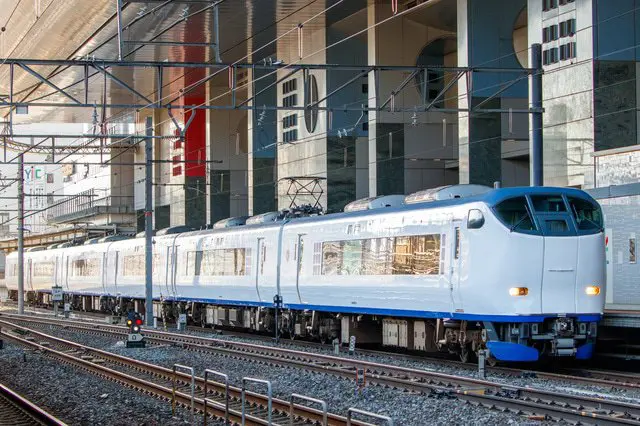 Surprisingly Easy! Two Ways from Kansai International Airport to Kyoto