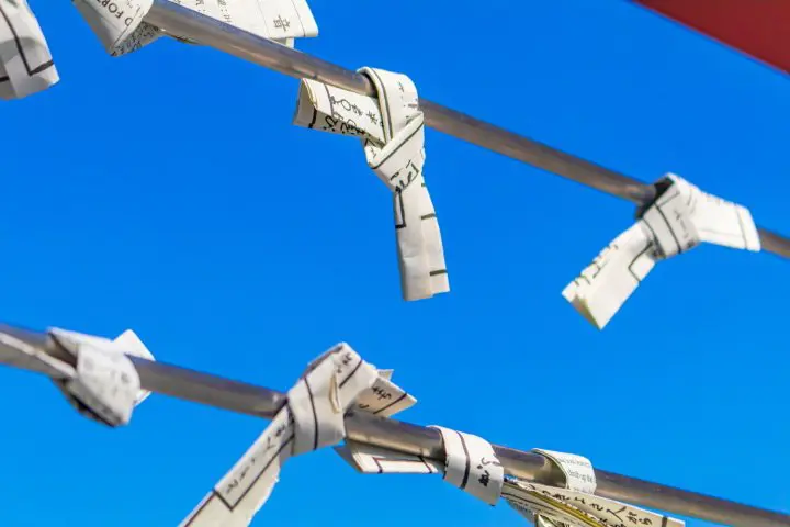 浅草・浅草寺では「おみくじ」を引くべき！ その理由とは？