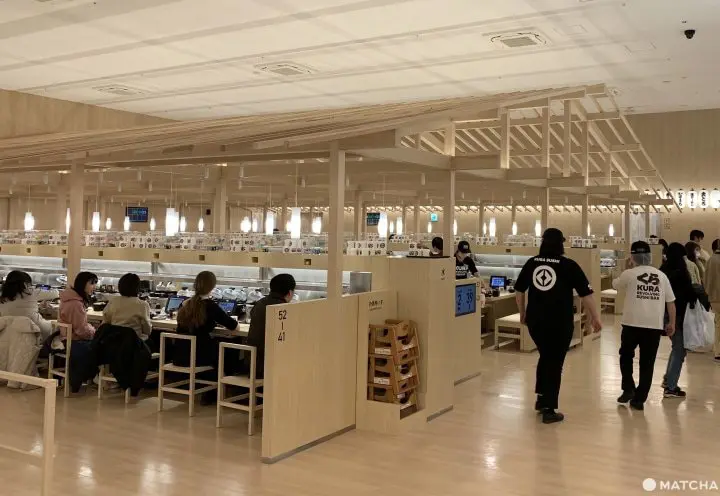 How To Eat Sushi Properly - The Basics And Tips