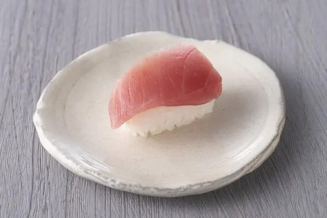 How To Eat Sushi Properly - The Basics And Tips