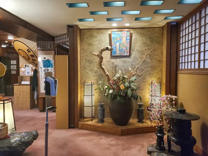 A Retro Japanese-style Hotel Edoya in Yushima
