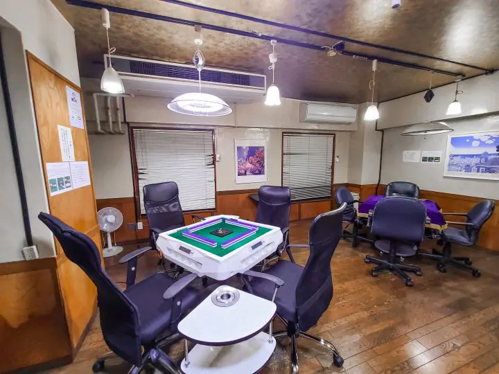 A Retro Japanese-style Hotel Edoya in Yushima