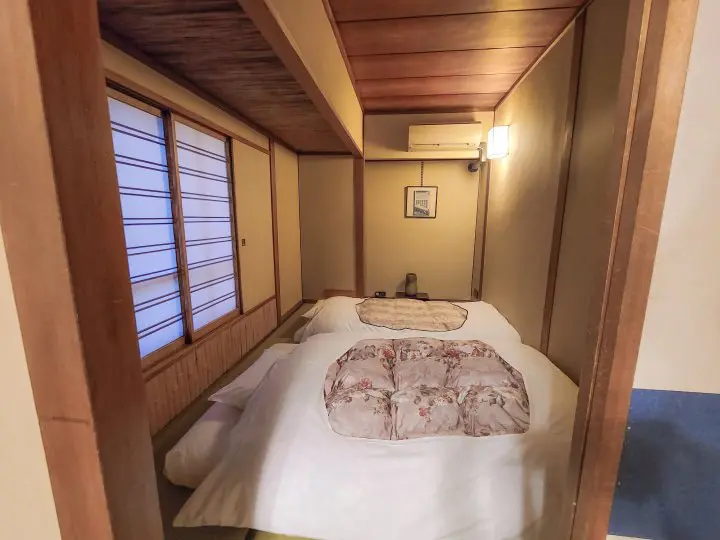 A Retro Japanese-style Hotel Edoya in Yushima