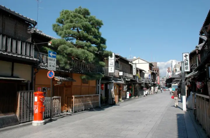 The World Of Maiko And Geiko - How To Meet Them
