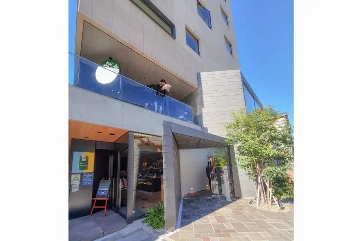 The Ryokan by the Gate: Kaminarimon Ryokan in Asakusa