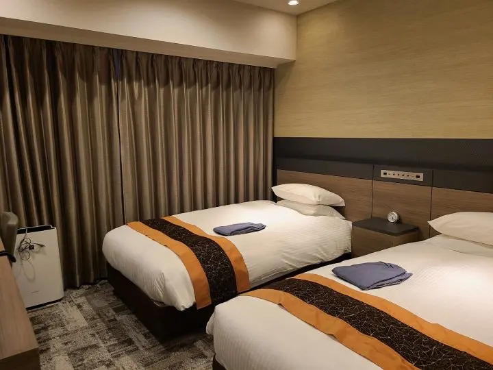 Cocoon Papers and the Bell Clock Tower: Hotel Kazusaya in Nihonbashi