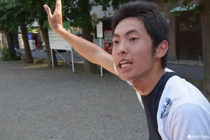 浅草観光の定番！ 人力車に乗って快適な旅を