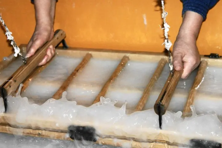 武田双雲の日本文化入門〜第5回  文房四宝のひとつ、書道紙の魅力