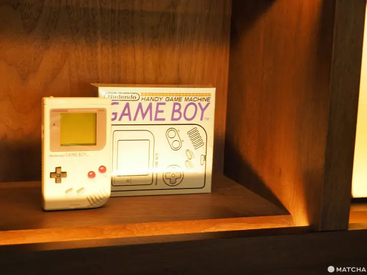 GAME BOY