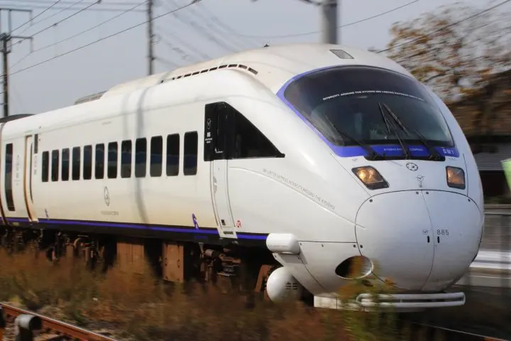 長崎100%ガイド。オススメ観光スポット、エリアガイド、グルメ、移動手段など