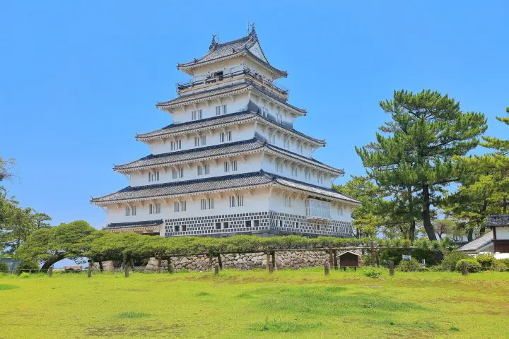 長崎100%ガイド。オススメ観光スポット、エリアガイド、グルメ、移動手段など