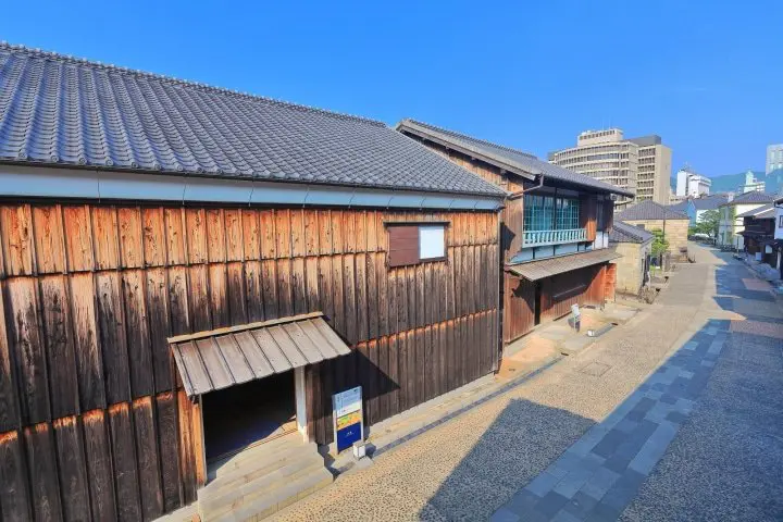 長崎100%ガイド。オススメ観光スポット、エリアガイド、グルメ、移動手段など