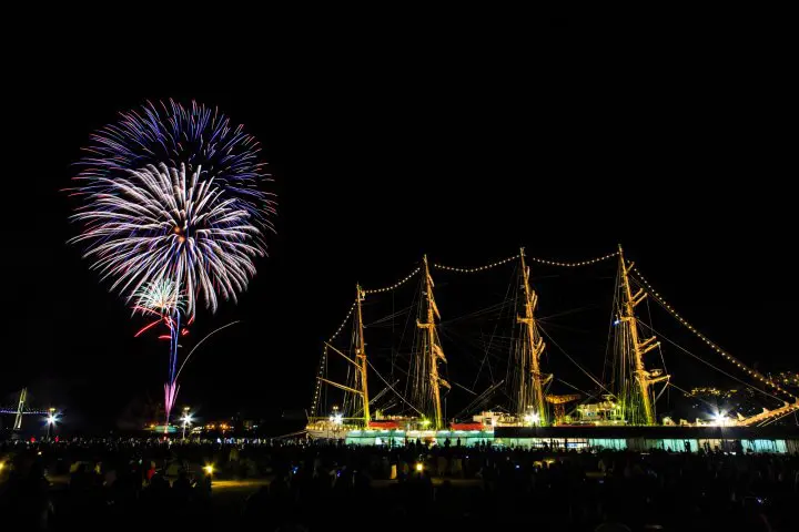 長崎100%ガイド。オススメ観光スポット、エリアガイド、グルメ、移動手段など