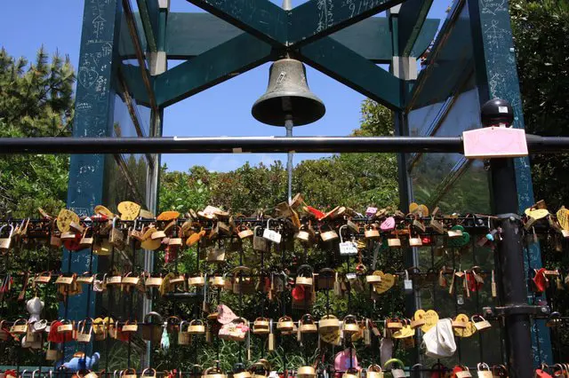 神奈川県「江の島」を訪れるなら、絶対行くべきスポット5選!