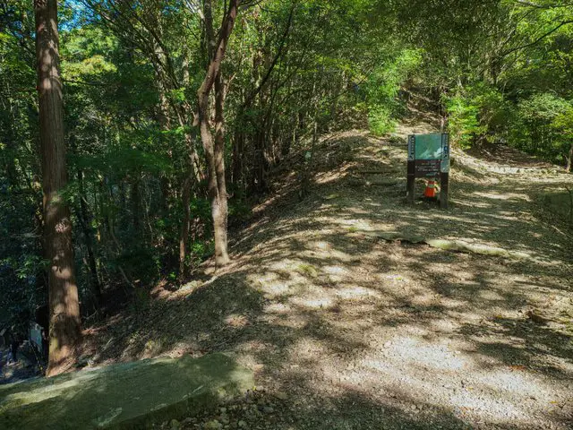 Minoo Waterfall - A Place Of Scenic Beauty Near Osaka