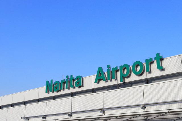 空の玄関