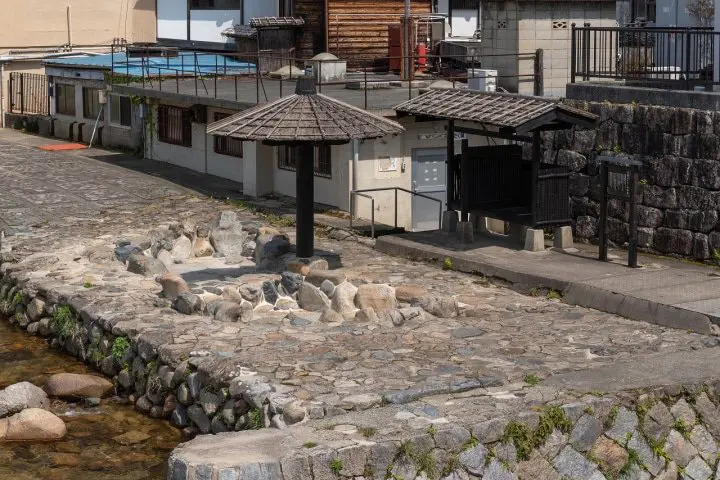 Okayama and Kurashiki Travel Guide: Sightseeing, Local Food, Festivals