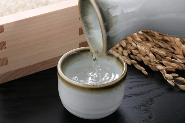 【อิซะกายะ】ร้านเหล้าในญี่ปุ่น「อิซากายะ」คือสถานที่แบบไหนกันนะ?