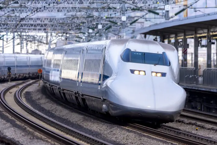 電車、新幹線、バス、タクシー。日本での移動手段のチケット購入及び乗り方のまとめ