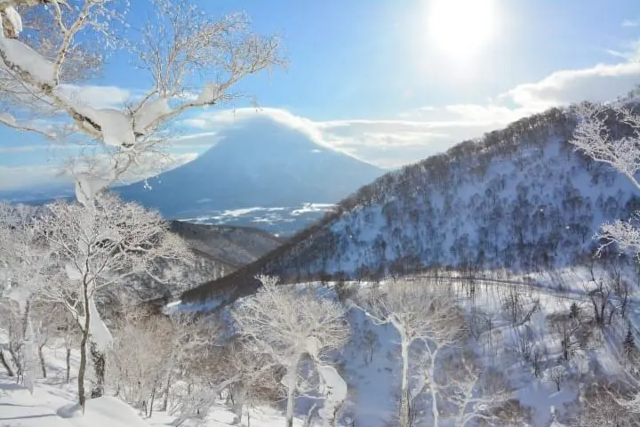 ไกด์นำเที่ยวแดนสกี นิเซโกะ (Niseko) ทั้งวิธีเดินทาง แหล่งท่องเที่ยว ของฝาก (ฮอกไกโด)