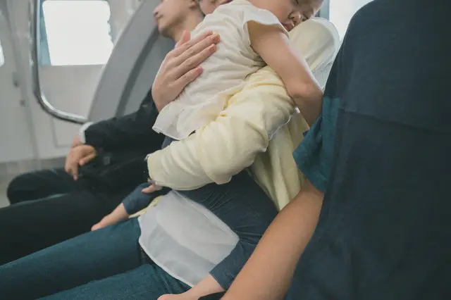 Do the Japanese Sleep too Much in Public?