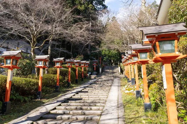Enfríate en lugares espirituales este verano: Kurama y Kifune, Kioto 