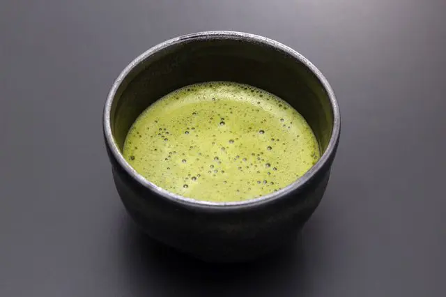 在家也能輕鬆來一杯道地抹茶。教你如何刷出一杯好茶