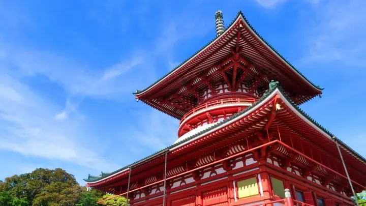 Access the Impressive Naritasan Shinshoji Temple in 10 Minutes From Narita Airport!