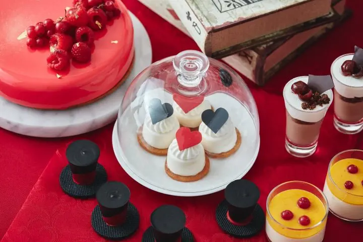 Join Alice’s Black and Red Tea Party This Fall at the Hilton Hiroshima!