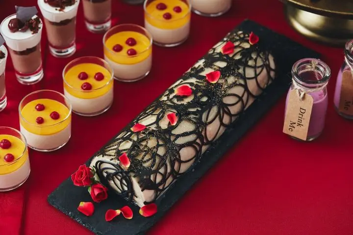 Join Alice’s Black and Red Tea Party This Fall at the Hilton Hiroshima!