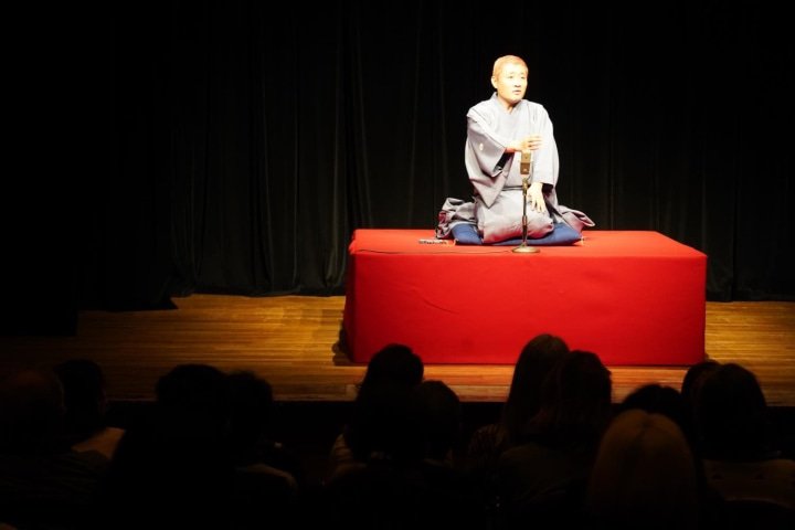 Shinoharu Tatekawa's Rakugo: Enjoy Japan's Authentic Comedy in English!